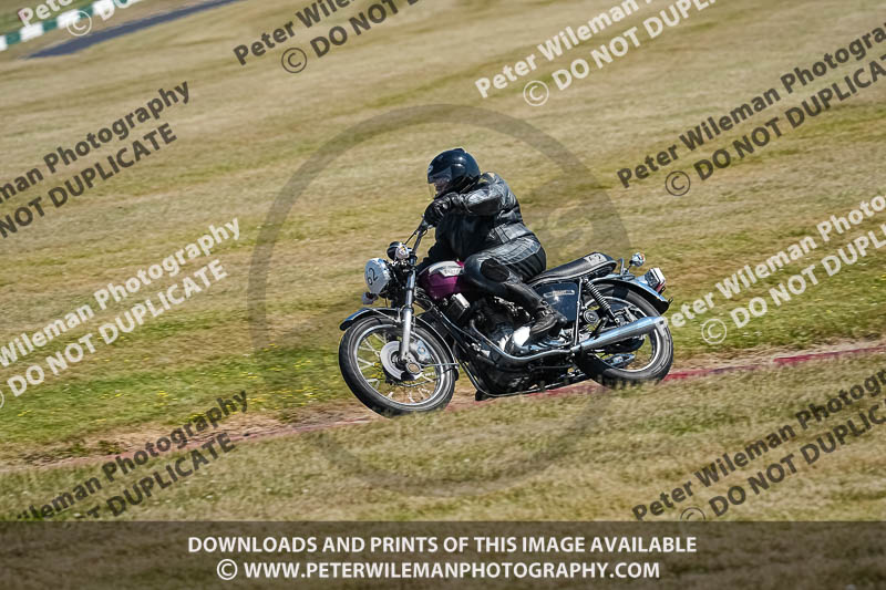 cadwell park;cadwell park photographs;cadwell trackday photographs;enduro digital images;event digital images;eventdigitalimages;peter wileman photography;racing digital images;trackday digital images;trackday photos